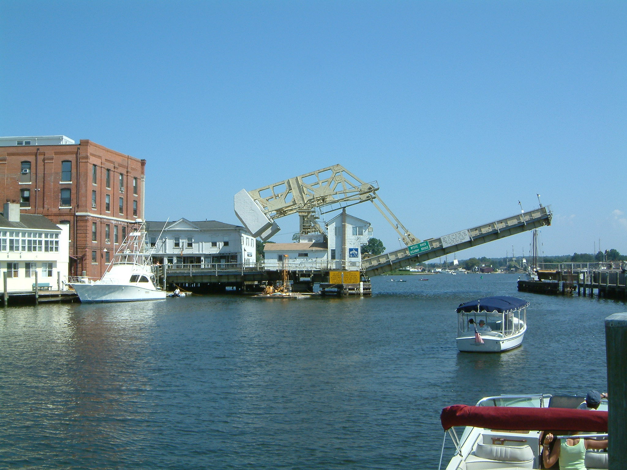 Image of :20060805_mystic1.JPG